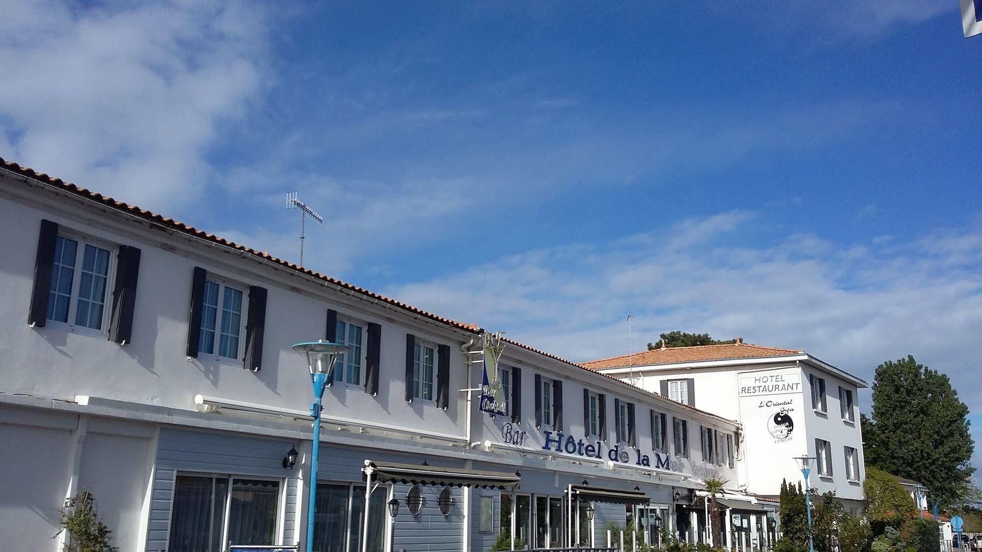 Hotel De La Mer Ла-Транш-сюр-Мер Экстерьер фото
